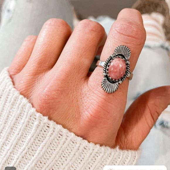 Jewelry - 𝅺Pink Rhodo Sterling Silver Ring